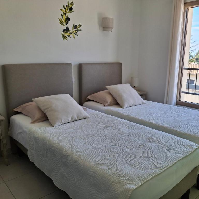 Le Cabanon de Laura - Ferienhaus - 9