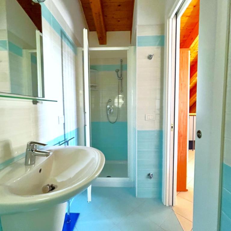 PELLICANO - Appartamenti - Three-Bedroom Apartment - High Floor - 8