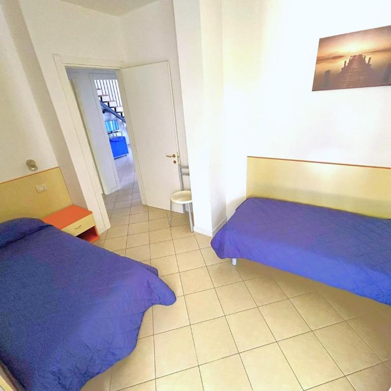 PELLICANO - Appartamenti - Three-Bedroom Apartment - High Floor - 10