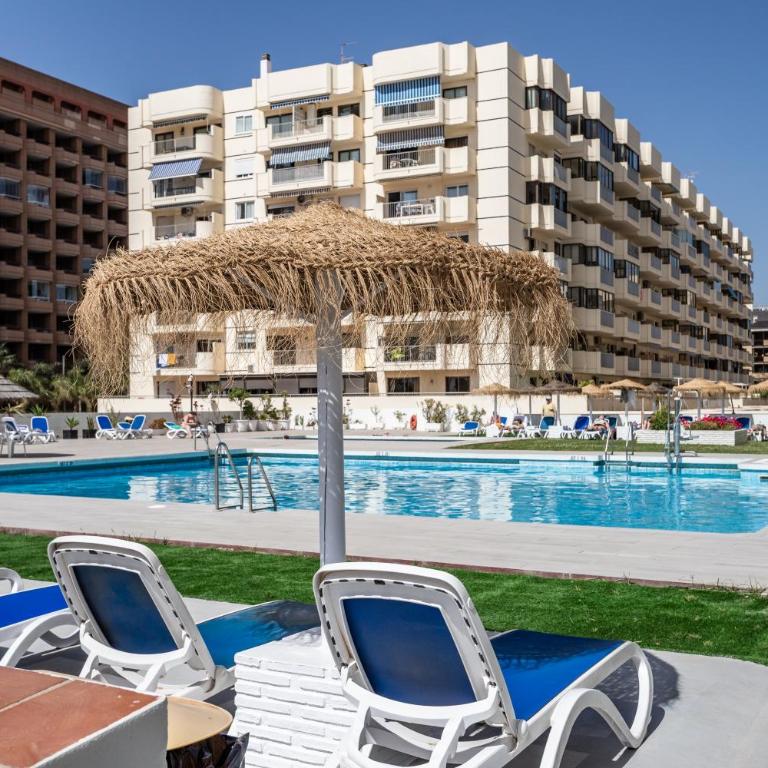 Pyr estudio con parking y piscina todo el año by Sur Suites - Apartamento Estudio - 3