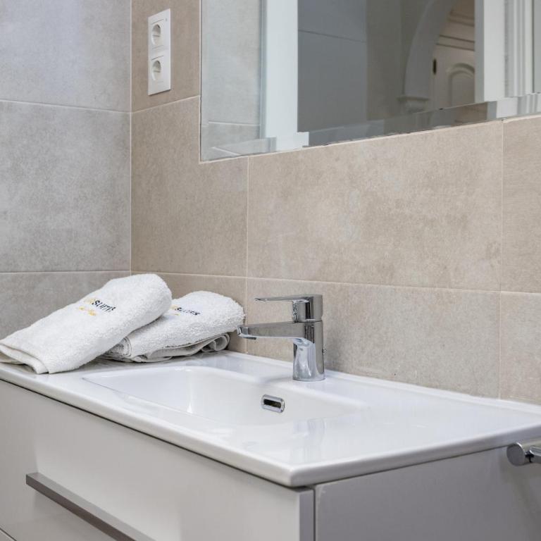 Pyr estudio con parking y piscina todo el año by Sur Suites - Apartamento Estudio - 21