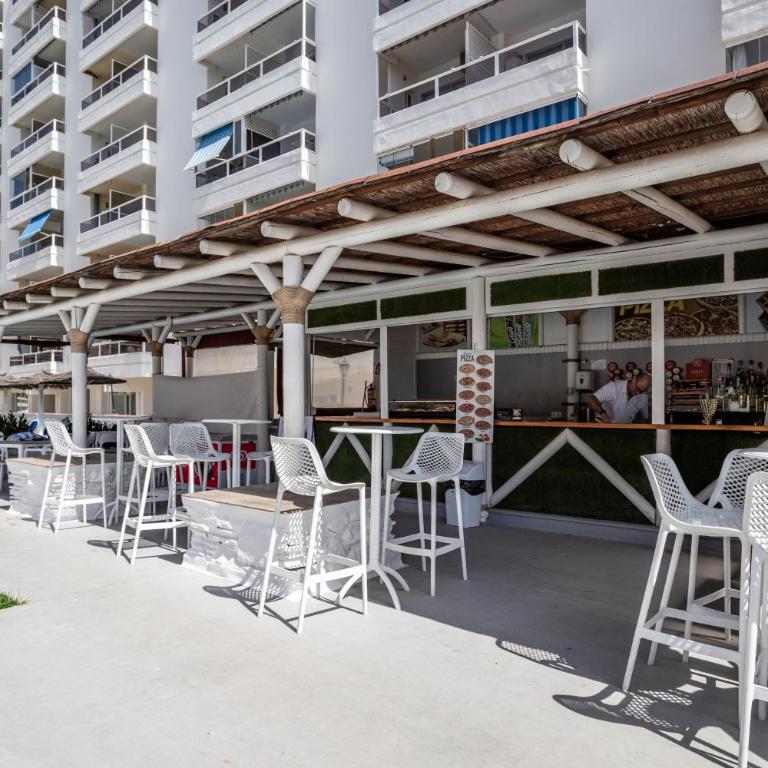 Pyr estudio con parking y piscina todo el año by Sur Suites - Apartamento Estudio - 35