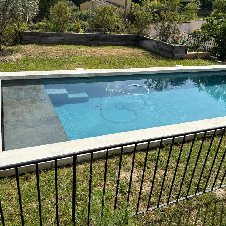 Bastide familiale avec piscine proche centre d'Aix - Villa - 17