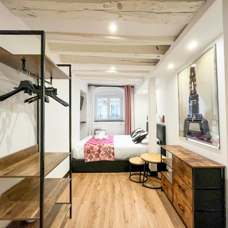 UrbanFlat 174 - Appartement dans le centre de Paris - Apartment - 2