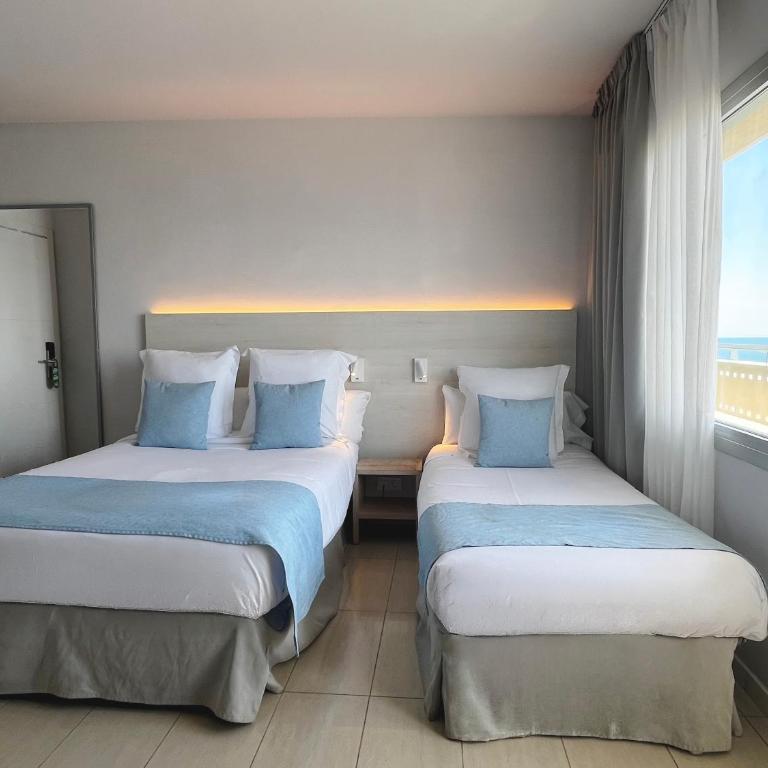 Hotel Excelsior - Double room with balcony and sea views + extra bed - 3