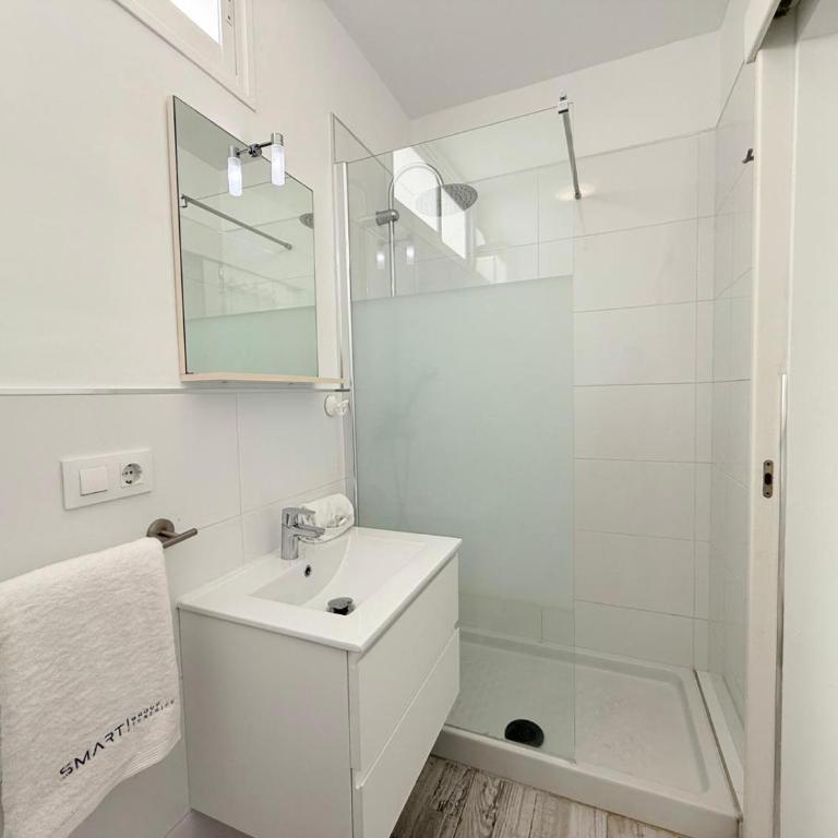 Lovely Sea View FREE WIFI - Apartamento con vistas al mar - 14