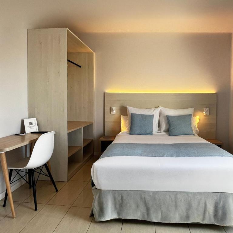 Hotel Excelsior - Habitación Doble con balcón y cama supletoria - 4