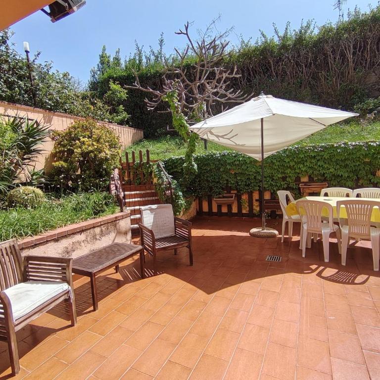 Da Nonna Cettina Appartamento in villa con piscina - Vacation Home - 9