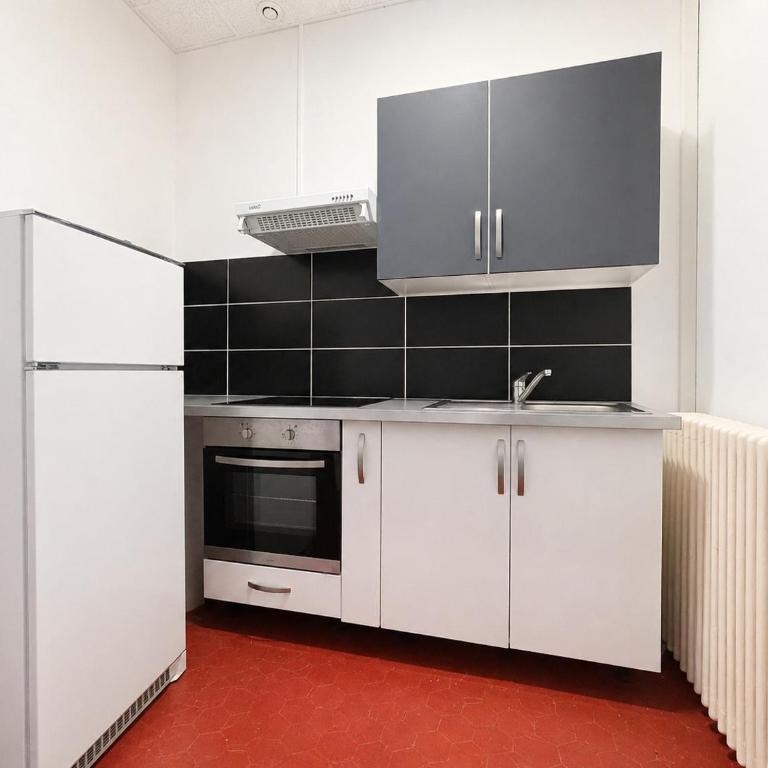 APPARTEMENT DE CHARME 5 Personnes - CENTRE VILLE BÉZIERS - Apartment mit 2 Schlafzimmern - 4