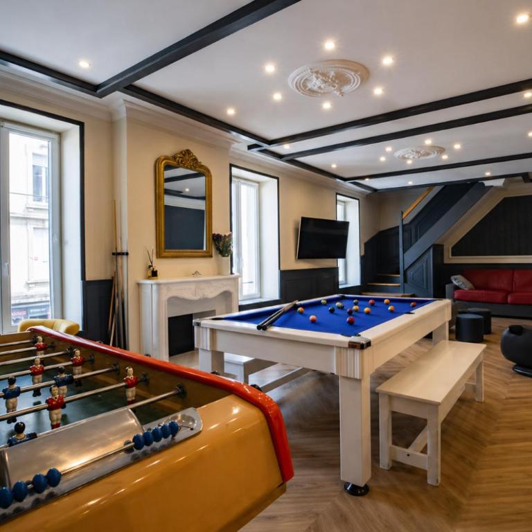 Méga Billard Baby Foot option Escape Game 5min de la gare - Appartement 3 Chambres - 5