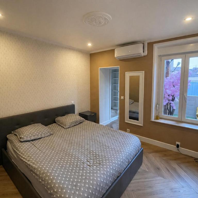 Méga Billard Baby Foot option Escape Game 5min de la gare - Appartement 3 Chambres - 15
