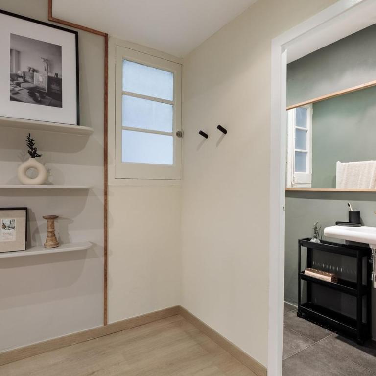 Spacest - Carrer de París A - Apartment - 17