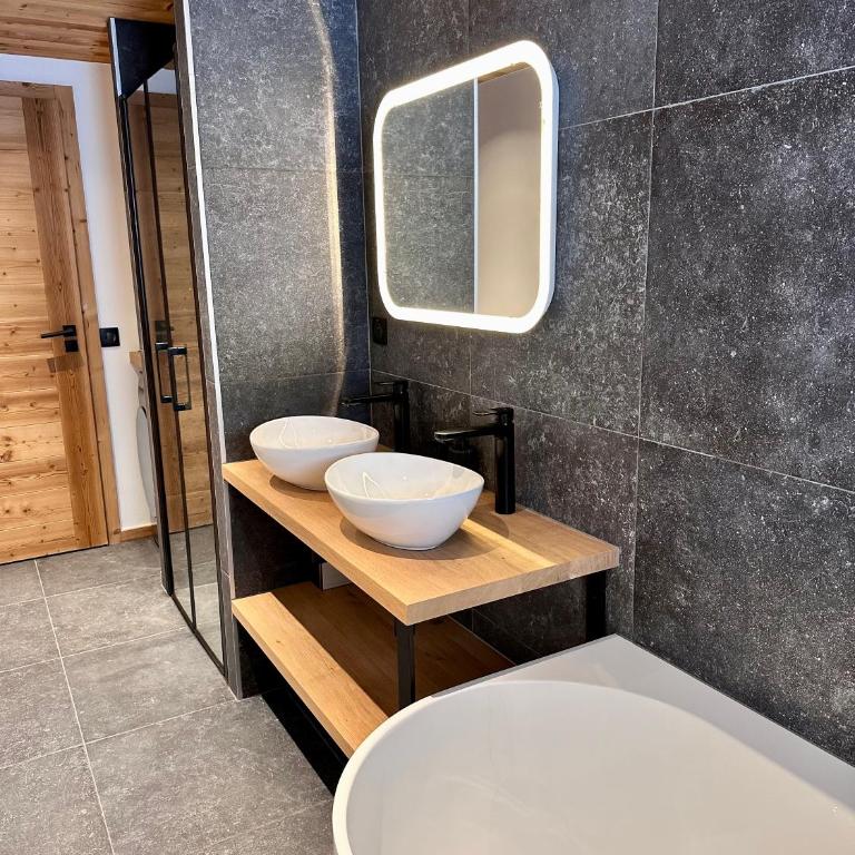 Chalet Ma Biche, vue lac, bain nordique - Maison 3 Chambres - 44
