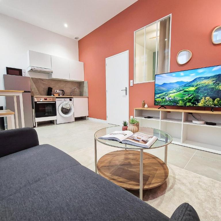 T2 lumineux - Hyper-centre - Queen bed - Bureau - Fibre - Apartamento de 1 dormitorio - 1