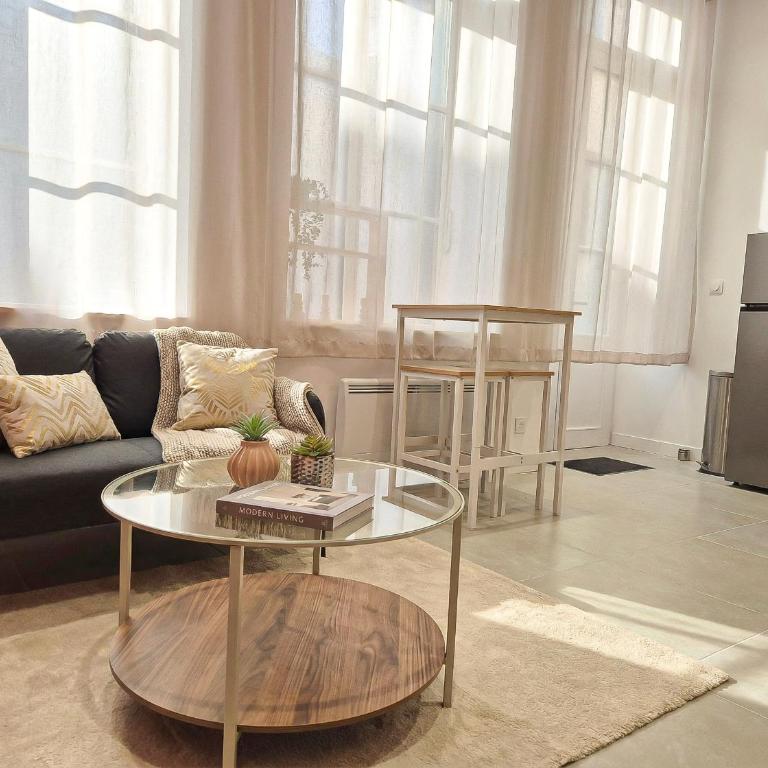 T2 lumineux - Hyper-centre - Queen bed - Bureau - Fibre - Apartamento de 1 dormitorio - 3