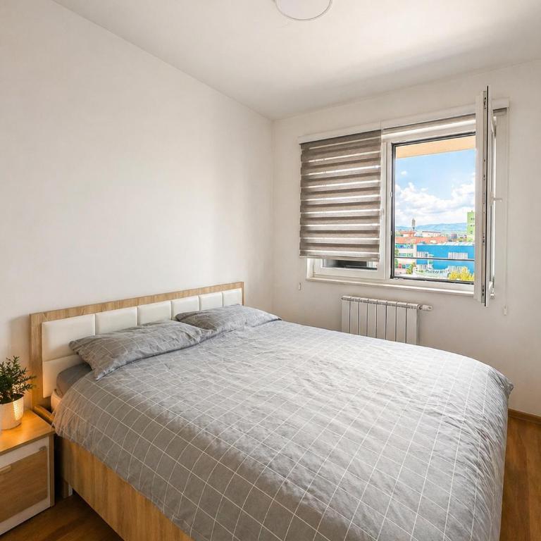 Modern Two Bedroom Apartment Bulevar Sarajevo Private Garage - Apartman sa 2 Spavaće Sobe - 2