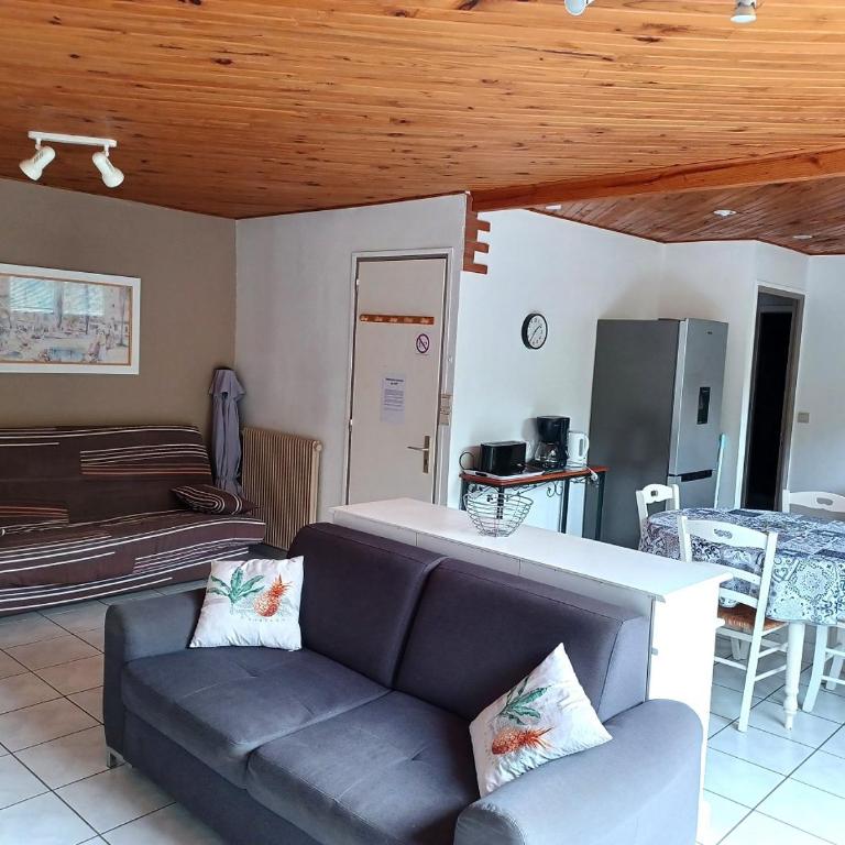 Résidence Le Catalogne, Bel F3 avec jardin, accès direct piscine, garage - Appartamento con 2 Camere da Letto - 5