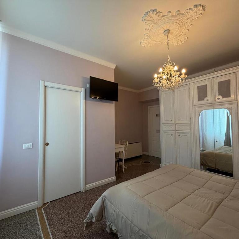 B&B Elisir - Camera Matrimoniale con Bagno Privato - 4