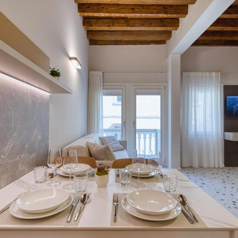Palazzo Pagan JUNIOR - Appartamento Superior con Balcone - 2