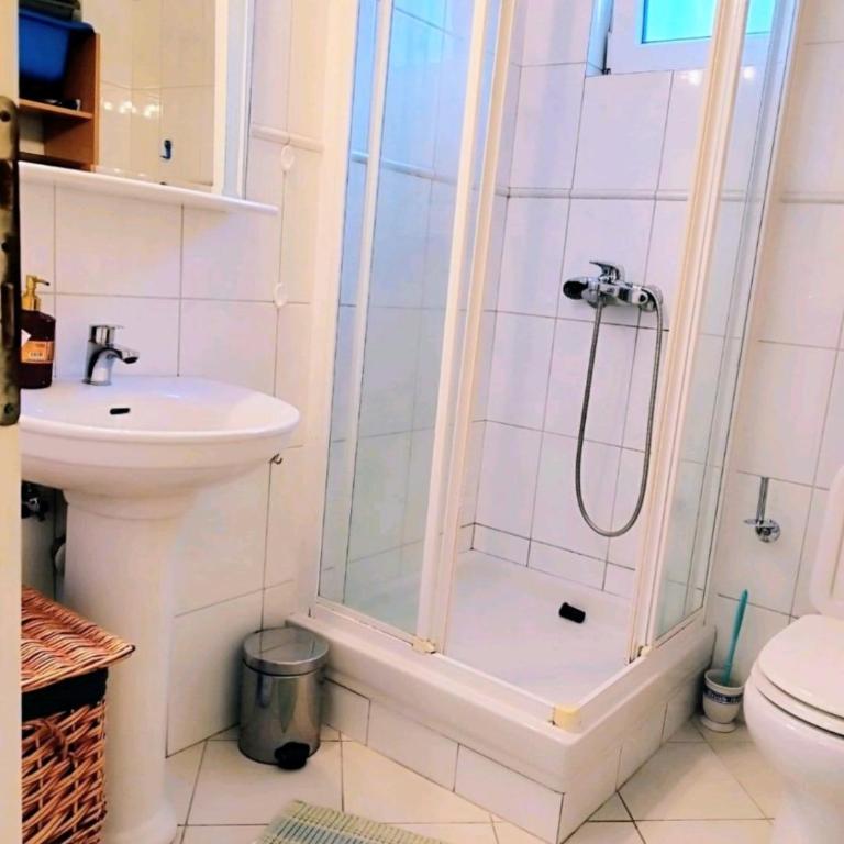 Apartment Budva - One-Bedroom Apartment - 5