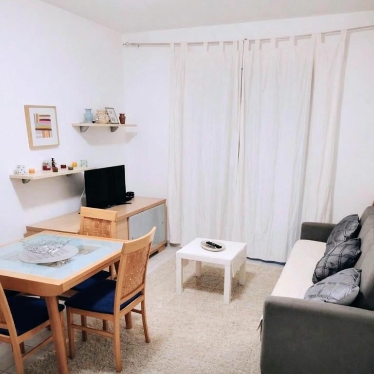 Apartment Budva - One-Bedroom Apartment - 8