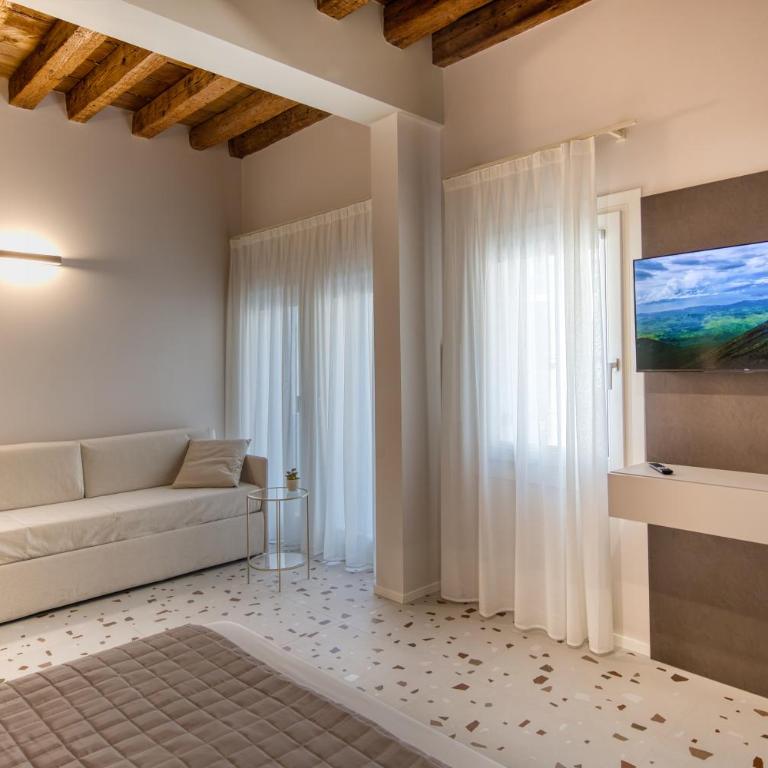 Palazzo Pagan JUNIOR - Appartamento Superior con Balcone - 7