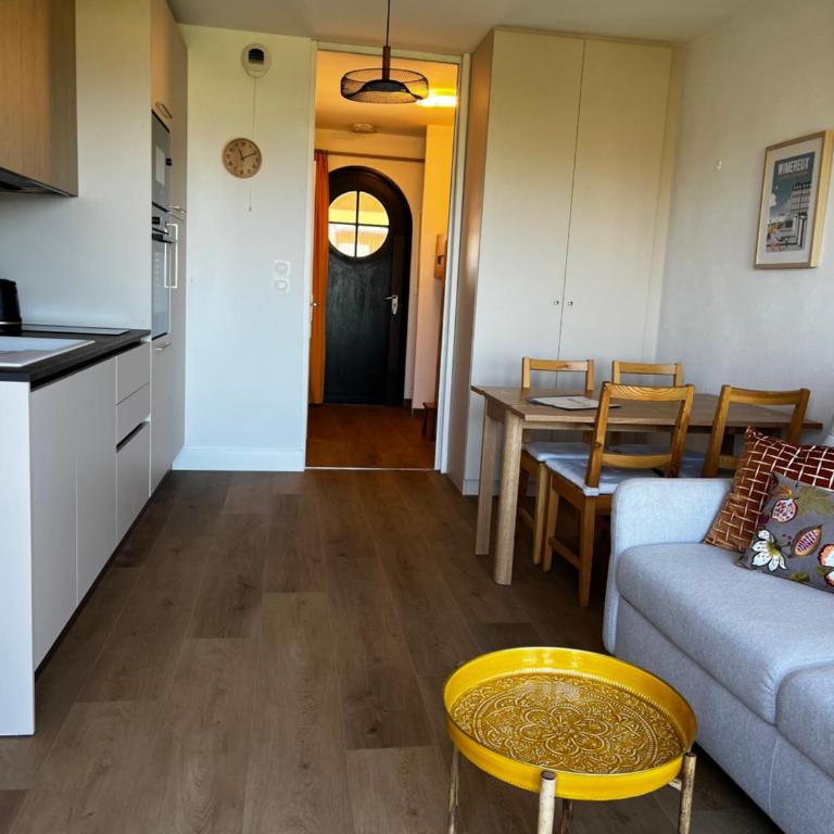116 naturelle , Wimereux , Studio pour 4 , parking , garage à velos , wifi - Studio - Vue sur Mer - 15