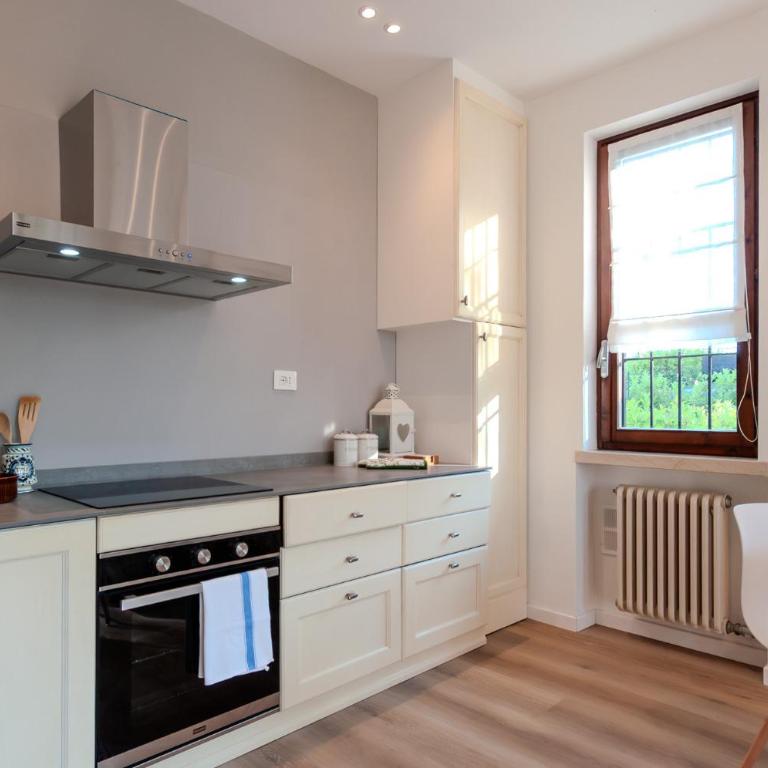 La Lanterna Bianca - Two-Bedroom House - 32