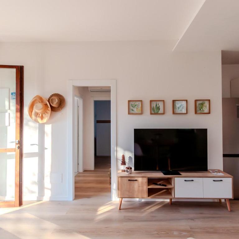 La Lanterna Bianca - Two-Bedroom House - 27