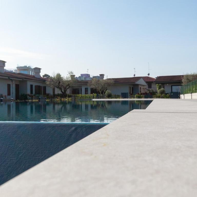 La Lanterna Bianca - Two-Bedroom House - 50