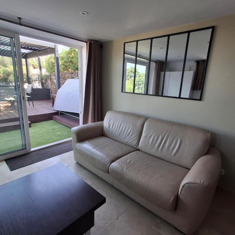 T3 Les Issambres vue mer avec Grande Terrasse et Parking - Appartement 2 Chambres - 8