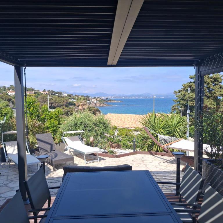 T3 Les Issambres vue mer avec Grande Terrasse et Parking - Appartement 2 Chambres - 3