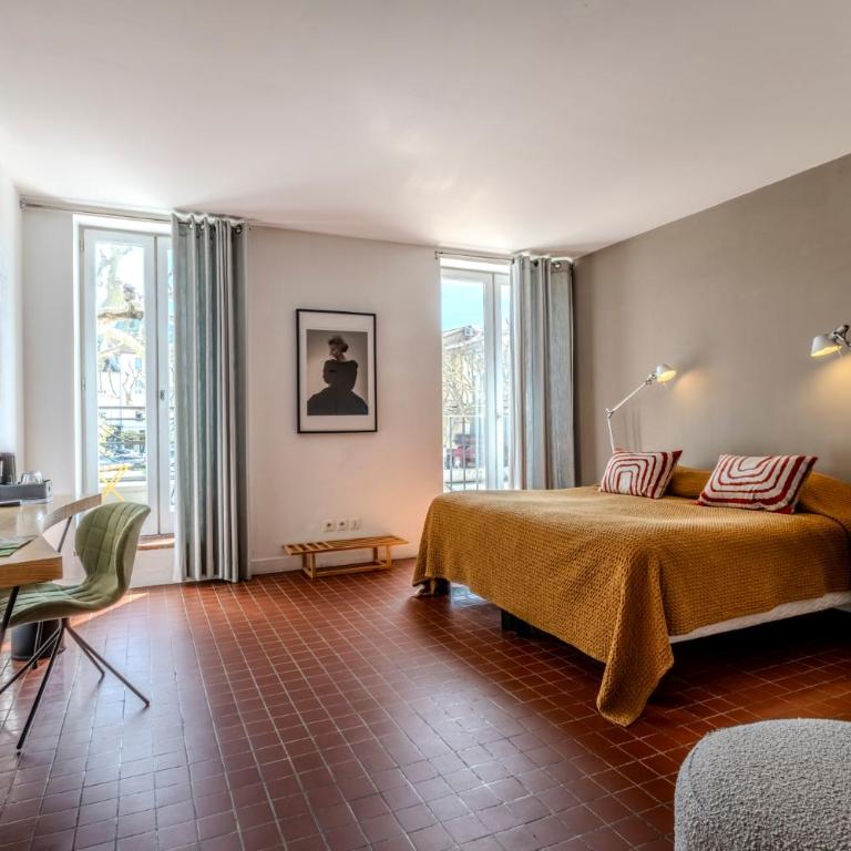 Hotel Burrhus - Chambre Supérieure - 8