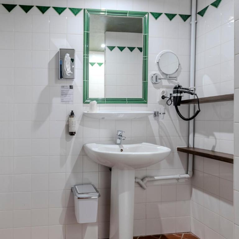 Hotel Burrhus - Chambre Triple - 4