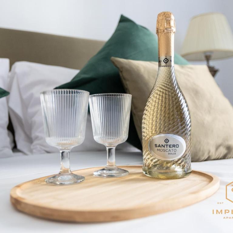 Imperium Vatican Guesthouse - 3 pvt suites, pvt bathrooms, A-C, 2 steps from Vatican - Camera Tripla Standard - 8