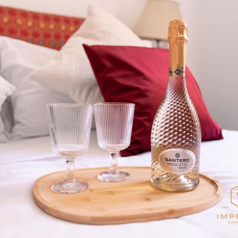 Imperium Vatican Guesthouse - 3 pvt suites, pvt bathrooms, A-C, 2 steps from Vatican - Camera Matrimoniale con Bagno Privato - 7