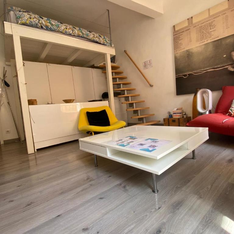 Chez Anne - Appartement cosy avec mezzanine au cœur du centre historique d'Aix-en-Provence - Studio - 11