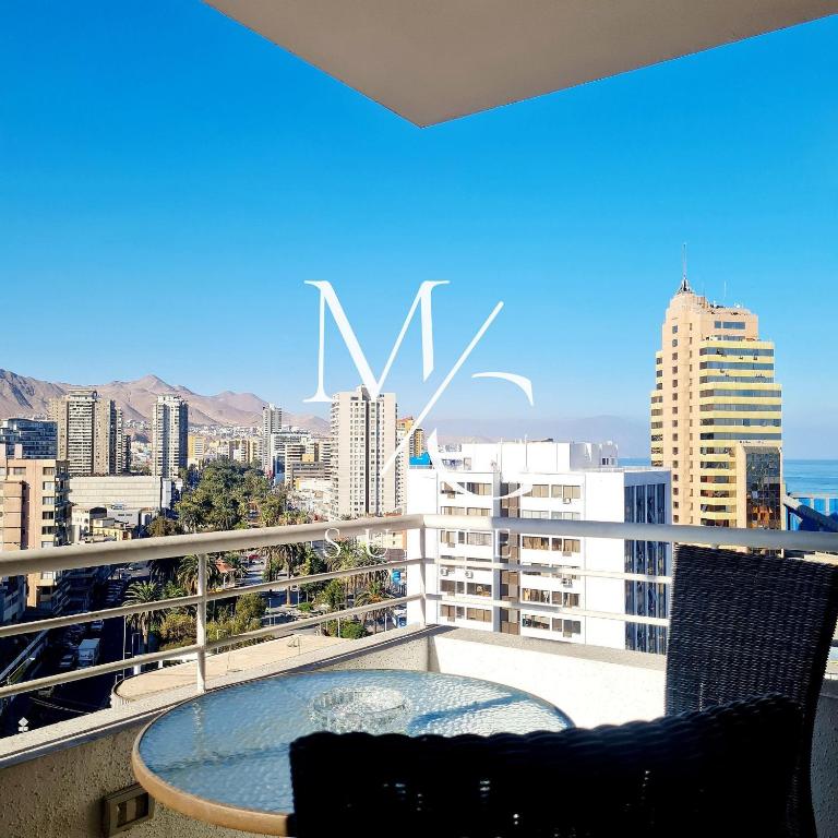 Disponible Exclusivo Depto Central. Clinica Antofagasta. Wi-Fi Parking y Factura - One-Bedroom Apartment with City View - 34