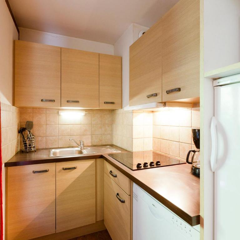 Spacieux appartement 8 pers avec balcon et WIFI - Appartement 2 Chambres - 8