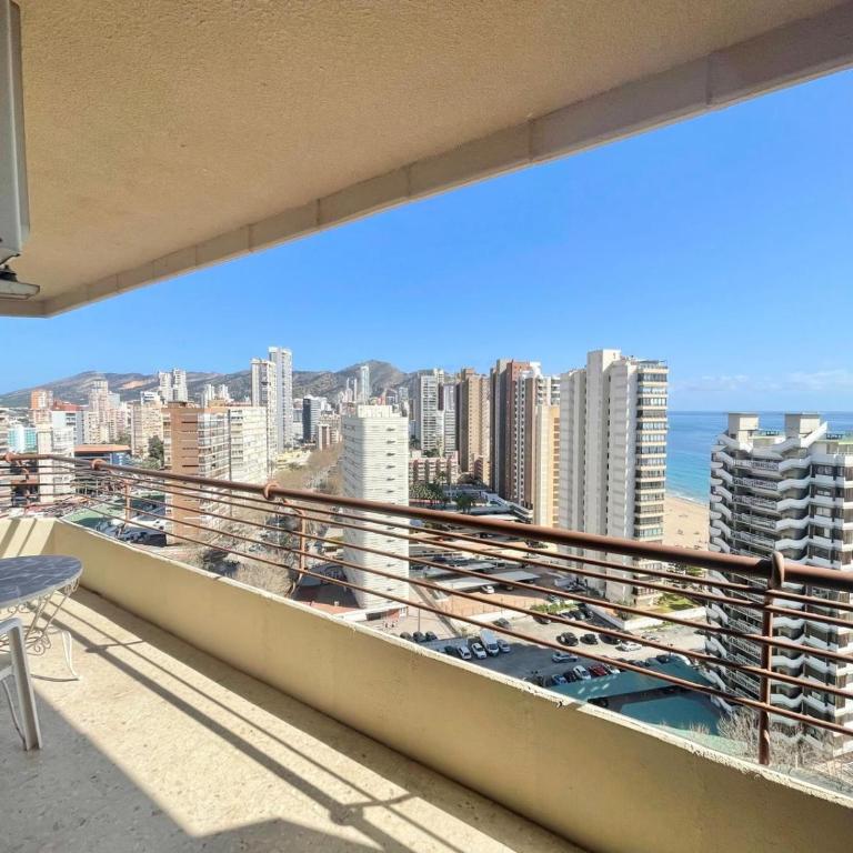 Torre Valencia Sea Views R044 R046 - Apartment - 2