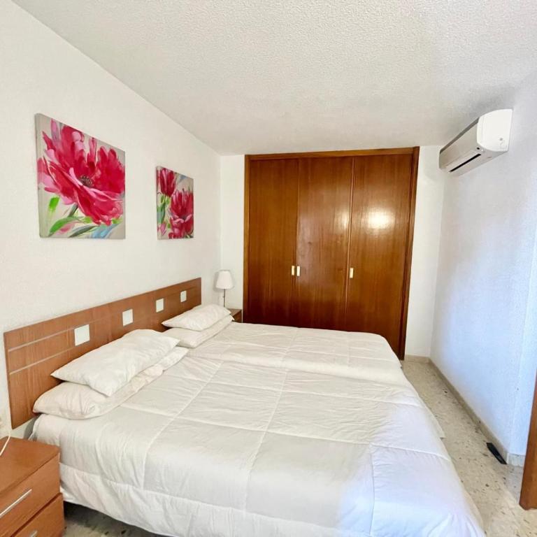 Torre Valencia City Views R045 R047 - Apartment - 5