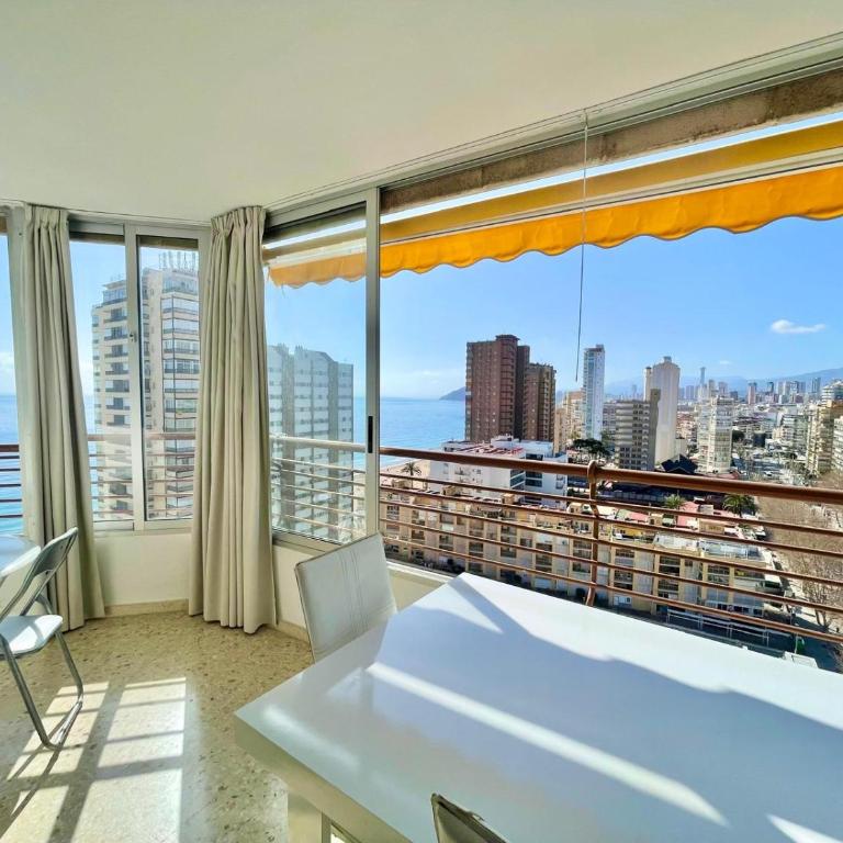 Torre Valencia City Views R045 R047 - Apartment - 8