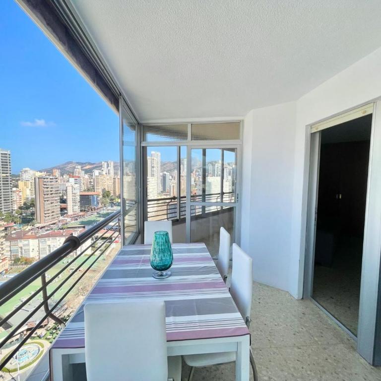 Torre Valencia City Views R045 R047 - Apartment - 27