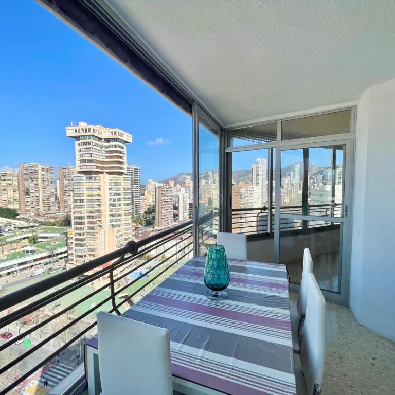 Torre Valencia City Views R045 R047 - Apartment - 28