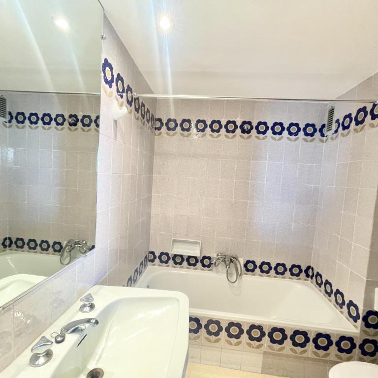 Torre Valencia City Views R045 R047 - Apartment - 29