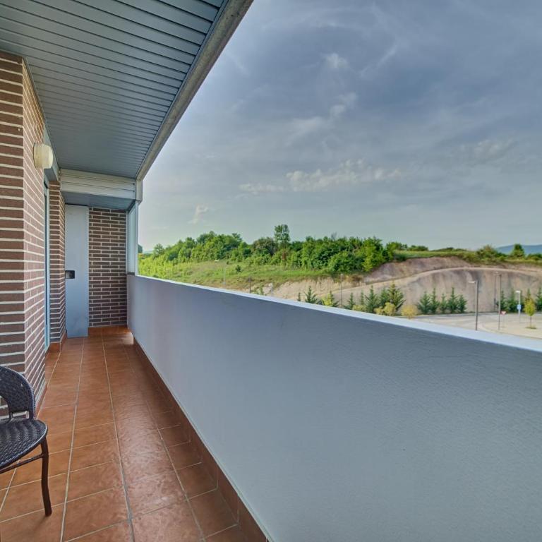 El Sadar Home by Clabao - Two-Bedroom Apartment - 33