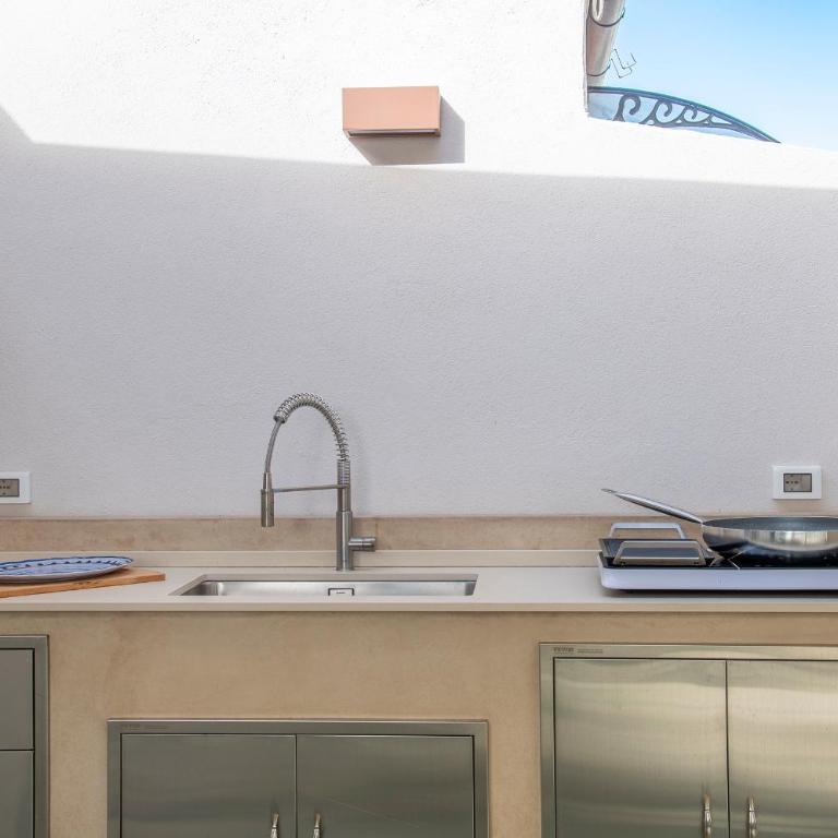 Villa in Spiaggia - Three-Bedroom Villa - 10