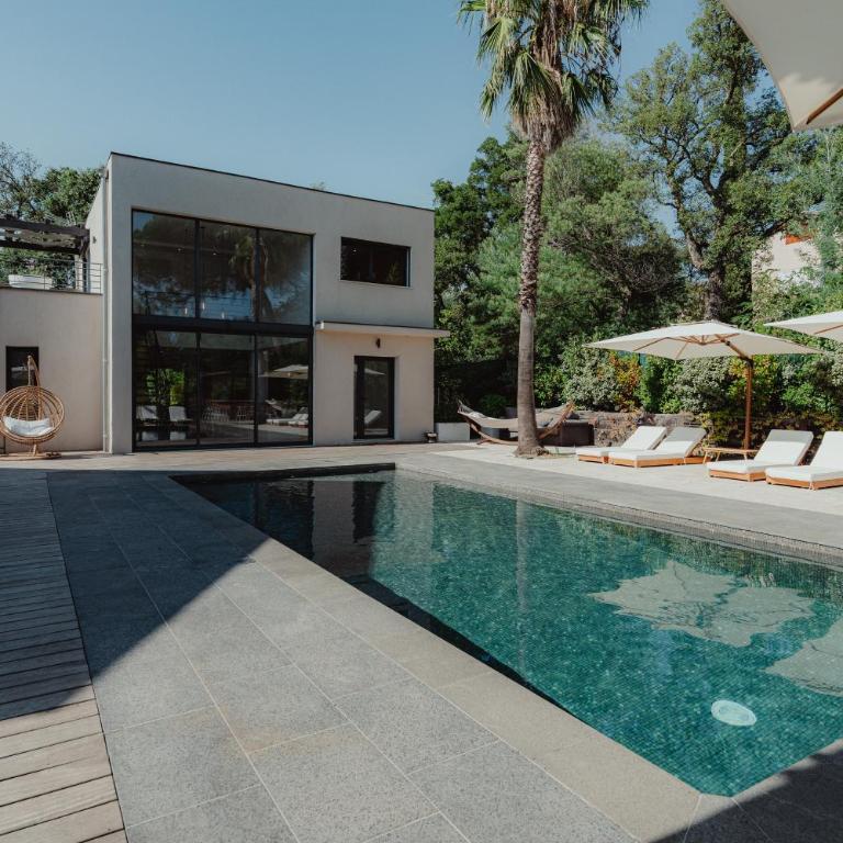 Villa Ryx avec piscine - Villa con vistas al mar - 1