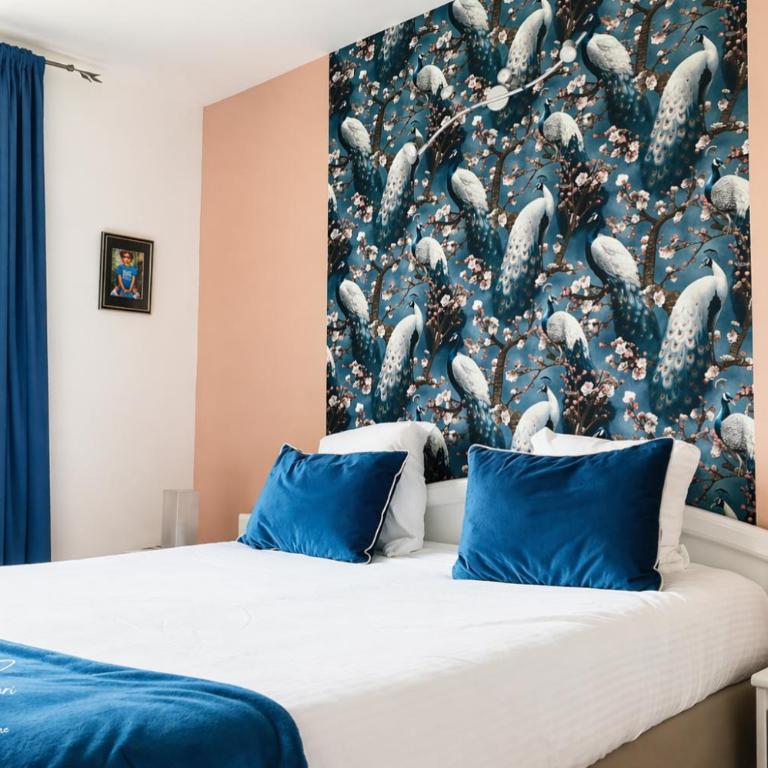Logis Hôtel Restaurant Le Castel Fleuri - Chambre Double Supérieure - 4