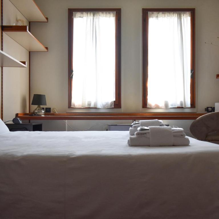 Welc-ōM Portello Stylish free parking - Monolocale Matrimoniale Deluxe - 20